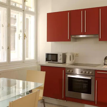 Hotel City Central 4*