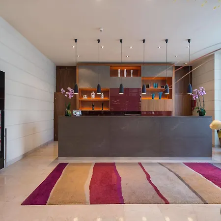מלון K+k Palais 4*