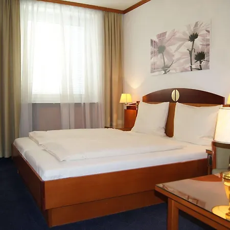 Hotel The Weekend 4*