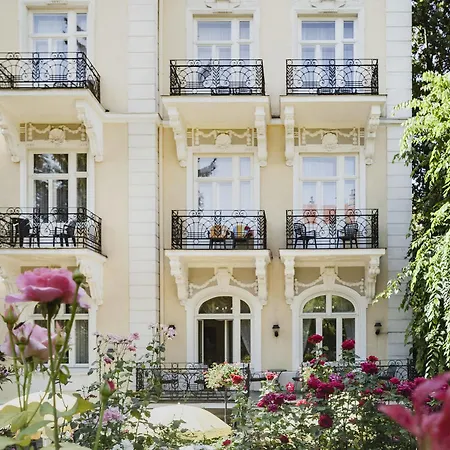 Hotel Park 4*