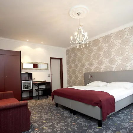 Fuerst Metternich 3* Vienna