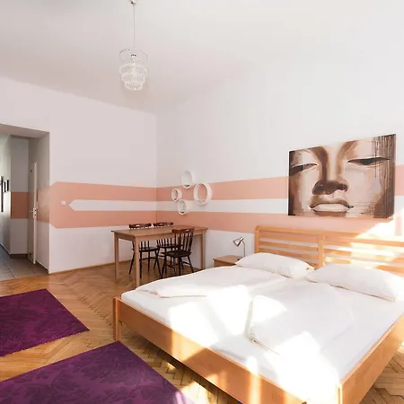 Resonanz Hotel