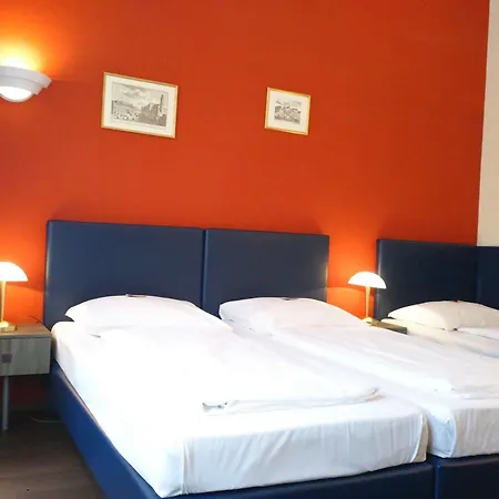 Excellence Hotell