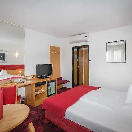 Boltzmann Hotel 4*