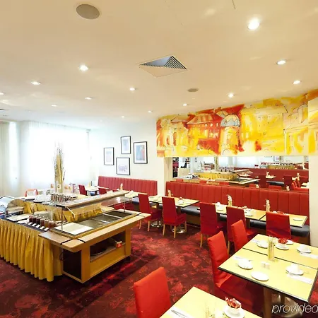 Boltzmann Hotel 4*