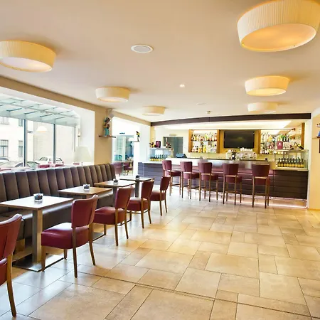 Strudlhof Отель 4*