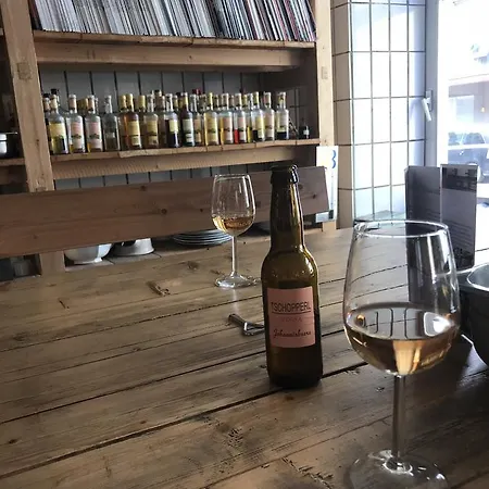 Alojamento de Acomodação e Pequeno-almoço Wiener Gaeste 2*