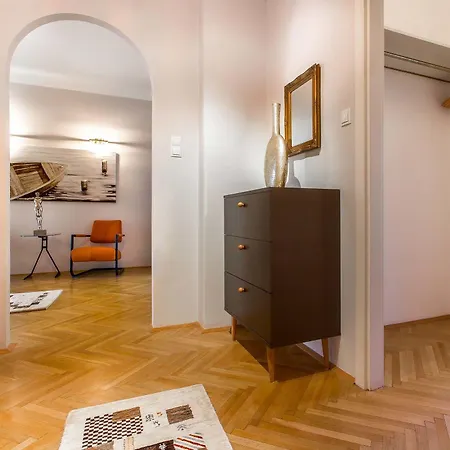 Apartment Abieshomes Serviced Apartments - Opera Vienna