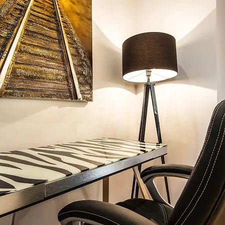 Apartment Abieshomes Serviced Apartments - Opera *