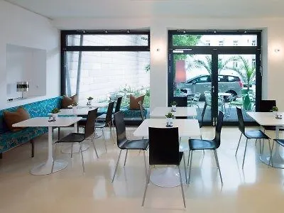Stanys - Hotel Viena