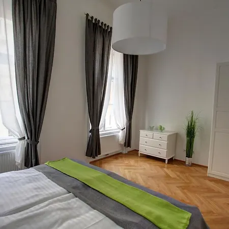 Gasser - Altstadt City Center Apartment Vienna
