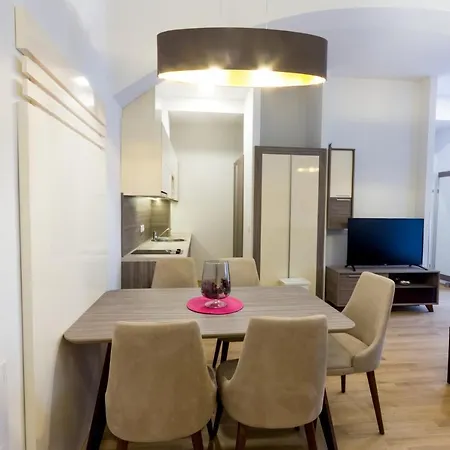 Debo Nähe Westbahnhof - Contactless Check In Apartment Wien