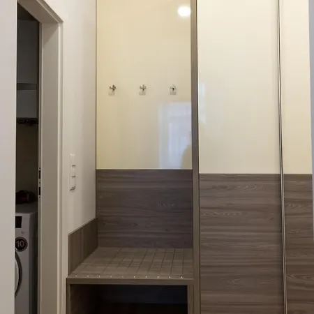 Apartment Debo Nähe Westbahnhof - Contactless Check In Wien