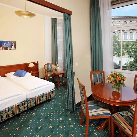 Hotel Secession An Der Oper 4*
