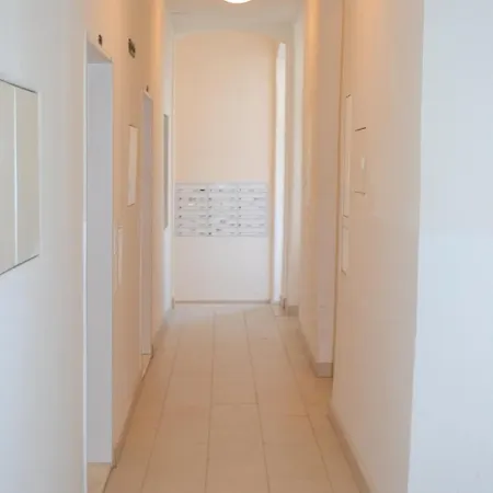 Goldfisch Taborstrasse Apartment