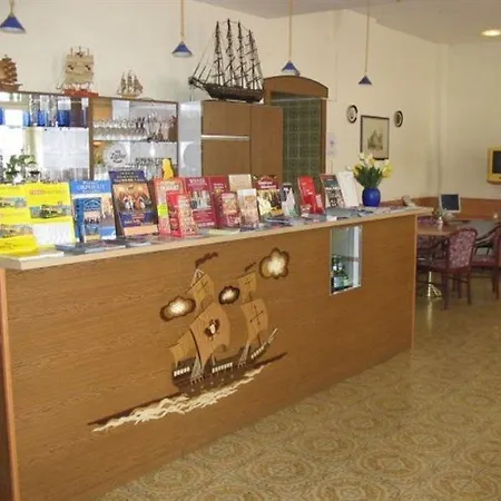 Hotel Admiral 3*