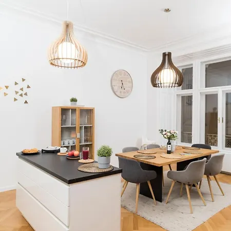 Apartment Singerstrasse Luxury By Welcome2vienna