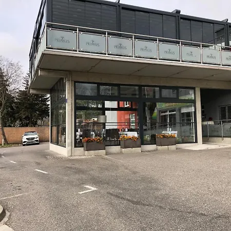 普利姆斯酒店式公寓 酒店 3*