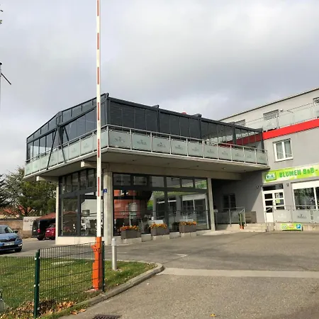 普利姆斯酒店式公寓 酒店