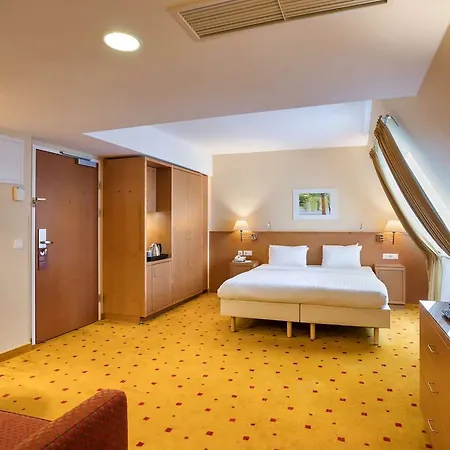 Courtyard By Marriott Schoenbrunn