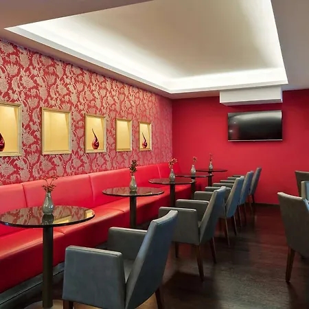Courtyard By Marriott Schoenbrunn Hotell