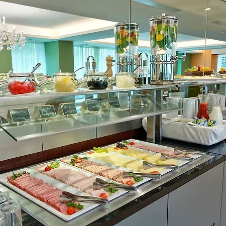Hotell Courtyard By Marriott Schoenbrunn Wien