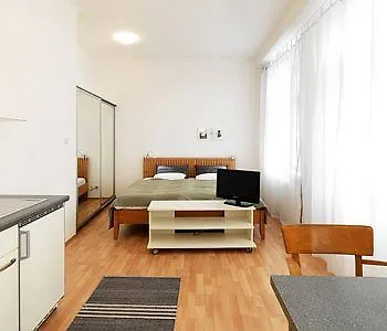 Kaiser Hotel