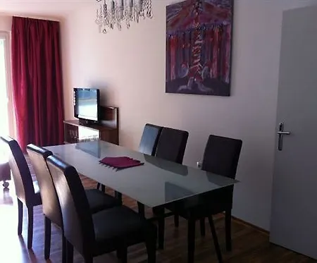 Govienna - Messe Wien Apartment Apartment *