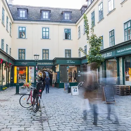 City - Mariahilf Vienna