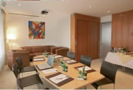 Modul 4* Wien