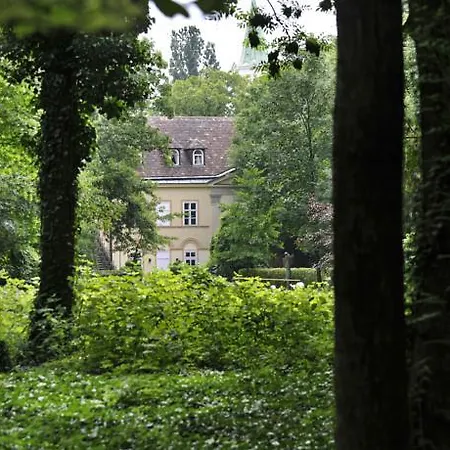 Kyriad Altmannsdorf Hotel 3*