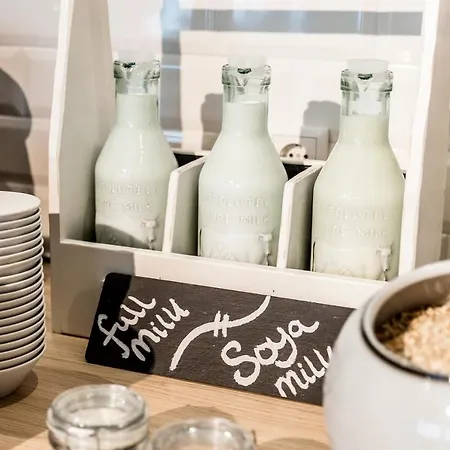 - The Niu, Franz By Ihg Vienne