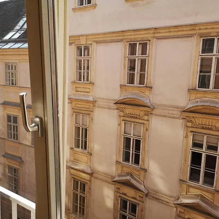 Vienna Studios * Vienna