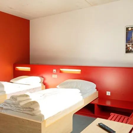 Hostel Jugendgaestehaus Brigittenau &brigittenau Youth Palace Vienna
