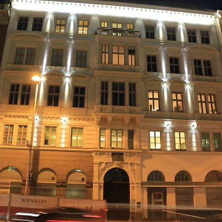 Getreidemarkt 10 Serviced Wien