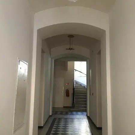 Heart Of Harmoniegasse Apartment Vienna