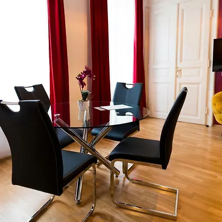Apartment Premium Maria Theresia