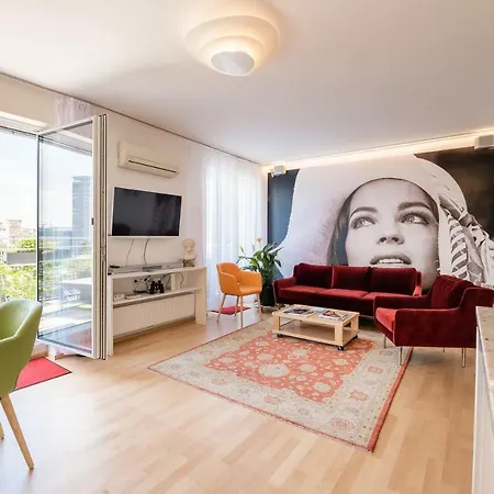 Skyflats Ring View * Viena