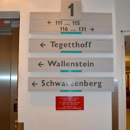 Hotell Lenas West