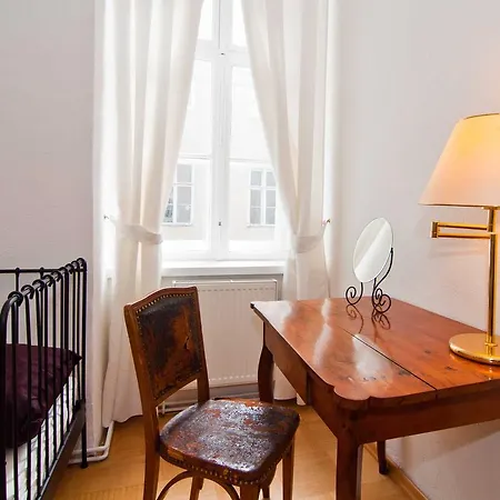 Apartment Elegant