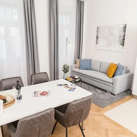 Apartment Stadlau Live Vienna