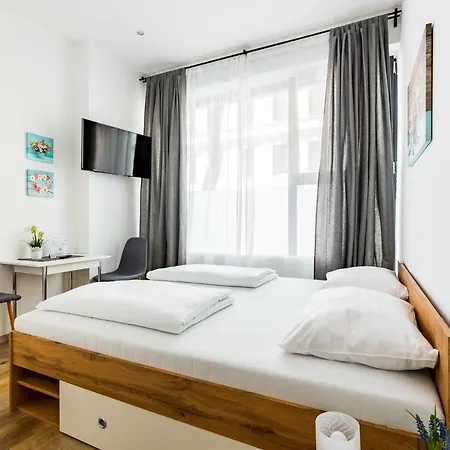 Budget West With Shared Kitchen * Vienna