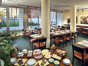 Ibis Hotell 3*
