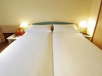 Ibis Hotell
