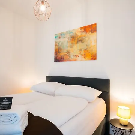 Residence, Herbststrasse - Ottakring *