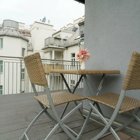 Residence, Herbststrasse - Ottakring Apartment Vienna