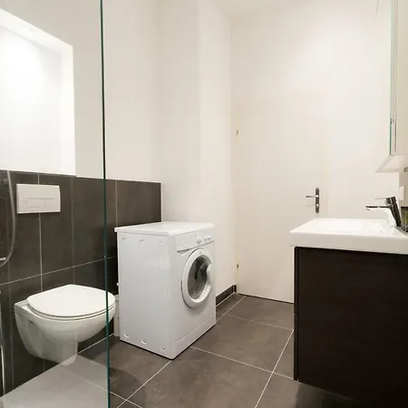 Residence, Herbststrasse - Ottakring Apartment Vienna