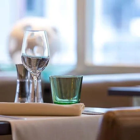 Radisson Blu Style Hotel, 4*