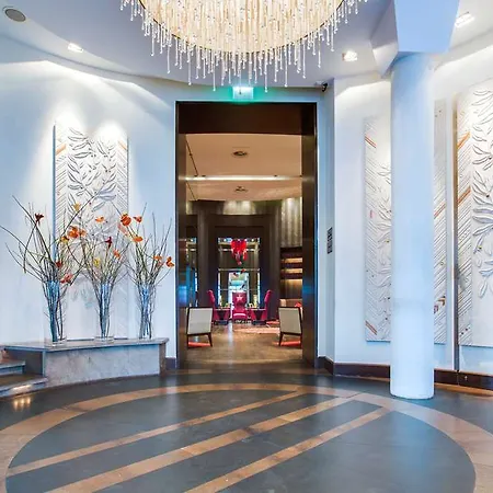 Radisson Blu Style Hotel, 4*