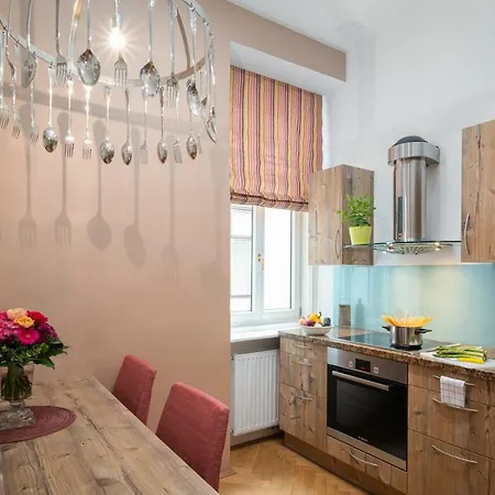 Appartement-hotel An Der Riemergasse Вена